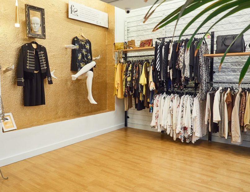 Diseño de tiendas Albacete Cartel Arte